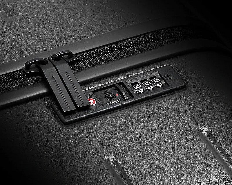 Luggage Classic 20 inča crni kofer BHR8602GL